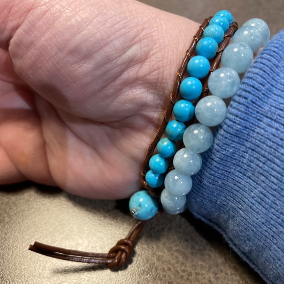 Handmade Synthetic Turquoise semi-precious gemstone Bracelet - Picture 3 of 5